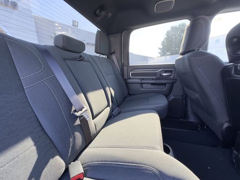 Certified 2025 RAM 2500 Big Horn image 25
