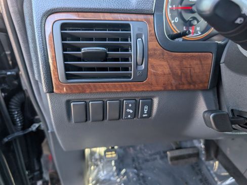 Used 2011 Nissan Armada SL w/ DVD FES Pkg image 14