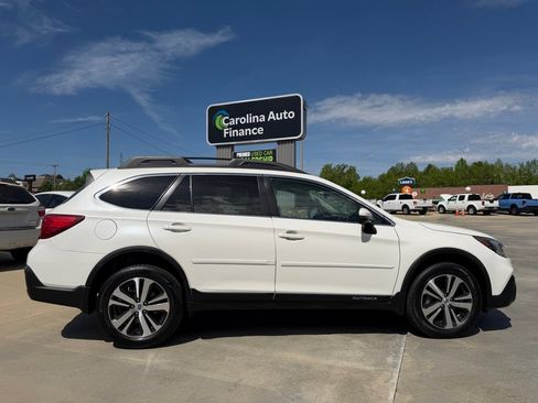 Used 2019 Subaru Outback 2.5i Limited w/ Protection Package #1 image 6