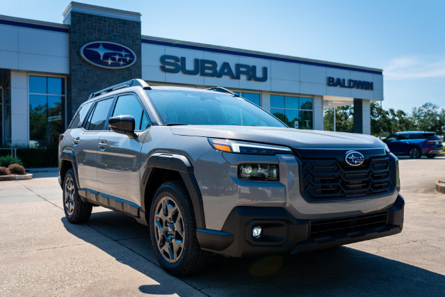 New 2026 Subaru Outback Premium AWD/4WD image 1