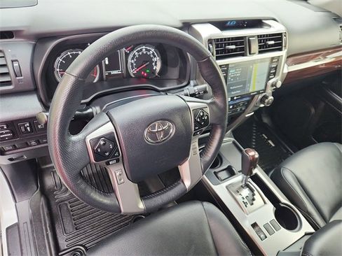 Used 2024 Toyota 4Runner Limited image 10