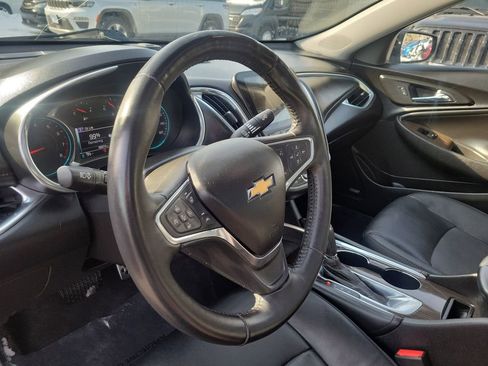 Used 2016 Chevrolet Malibu Premier w/ Driver Confidence Package image 16