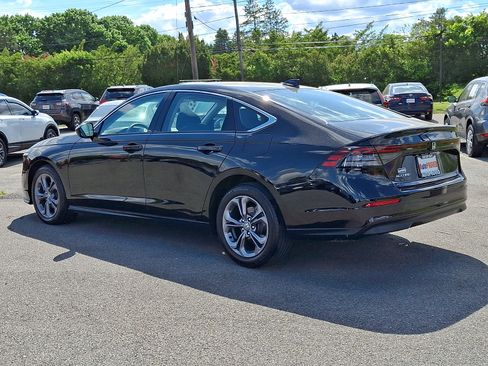 Used 2024 Honda Accord EX image 4