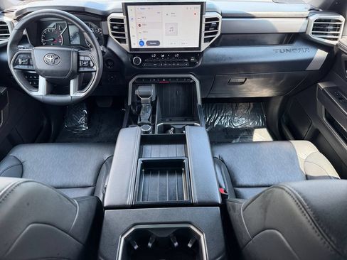 Used 2025 Toyota Tundra SR5 AWD/4WD image 18
