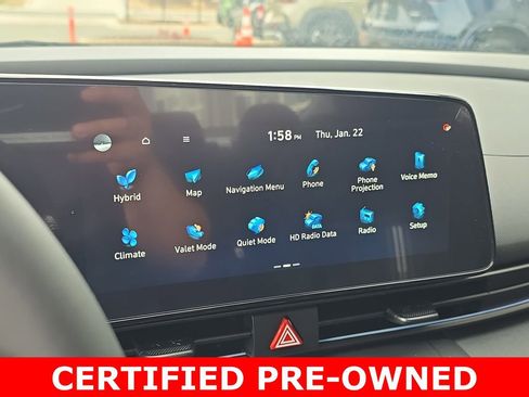 Used 2025 Hyundai Elantra SEL FWD image 23