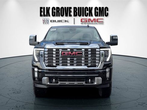 New 2026 GMC Sierra 3500 Denali image 9