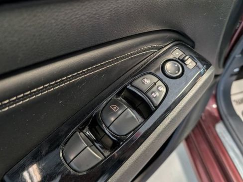 Used 2023 Nissan Altima 2.5 SL AWD/4WD image 14