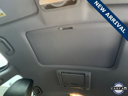 Used 2018 Honda Pilot Touring image 16