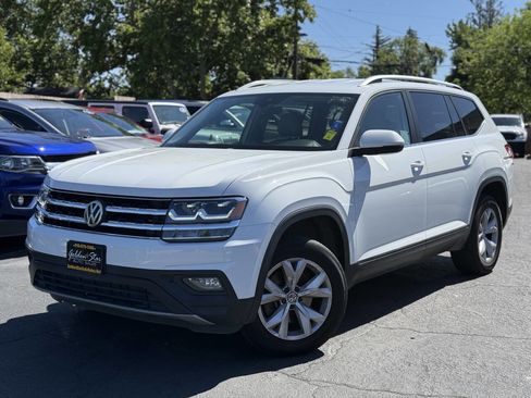 Used 2018 Volkswagen Atlas SE FWD image 3