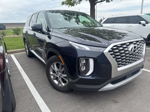 Used 2022 Hyundai Palisade SE AWD/4WD image 2