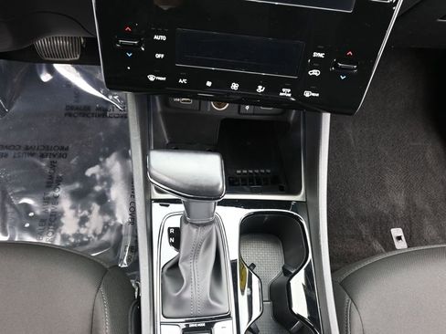 Used 2022 Hyundai Tucson SEL w/ Convenience Package image 23