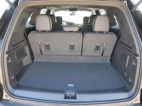 New 2026 GMC Acadia Elevation w/ Elevation Premium Package image 30