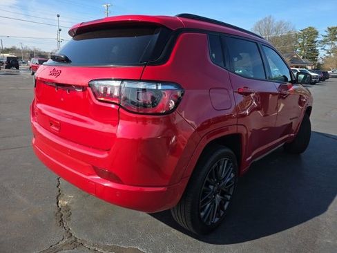 Used 2023 Jeep Compass Limited image 6