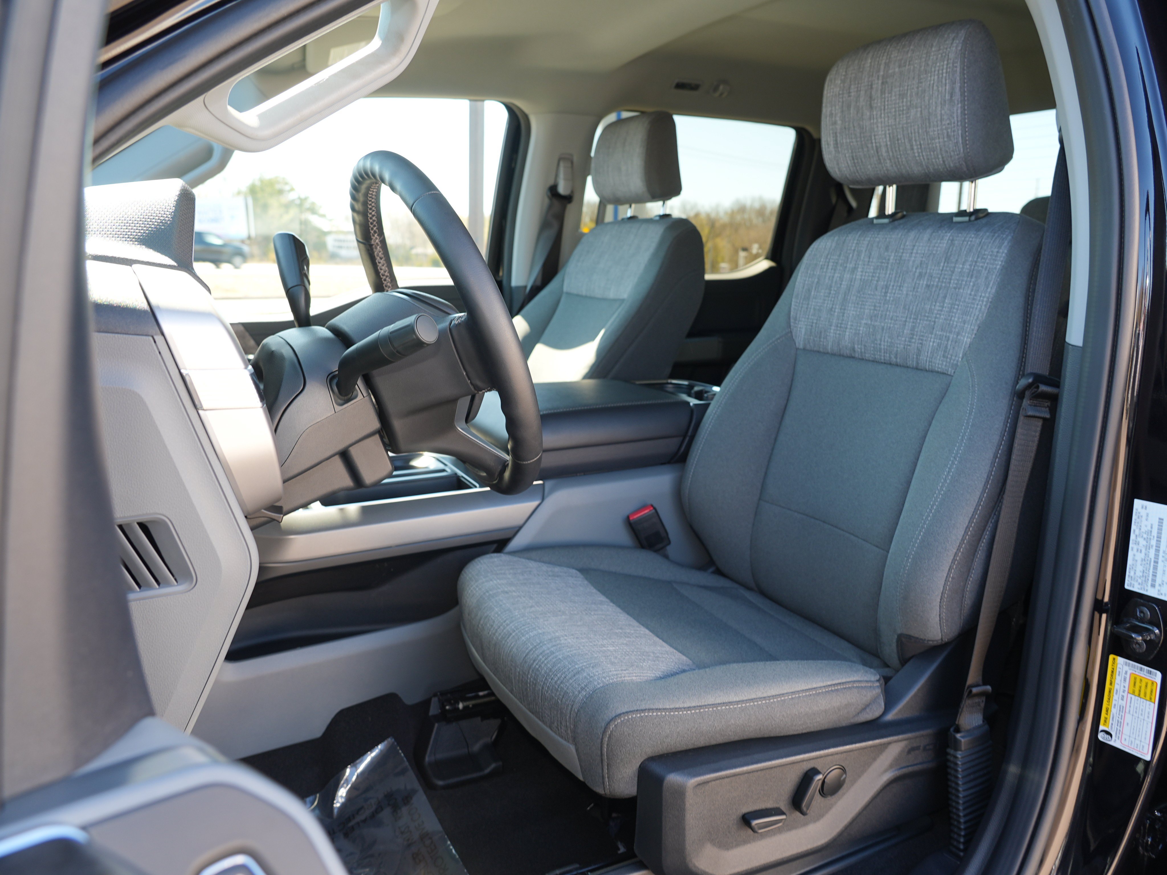 Used 2023 Ford F150 XLT w/ Equipment Group 302A High AWD/4WD image 14