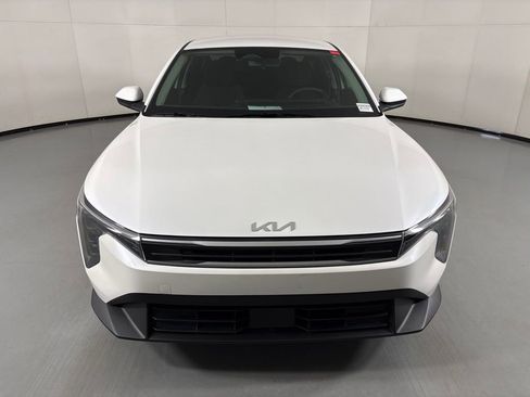 New 2026 Kia K4 FWD image 3
