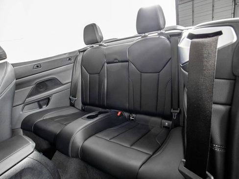 Used 2025 BMW 430i Convertible image 12