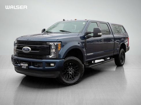 Used 2019 Ford F350 Lariat image 1