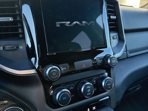 Used 2022 RAM 1500 Big Horn image 18