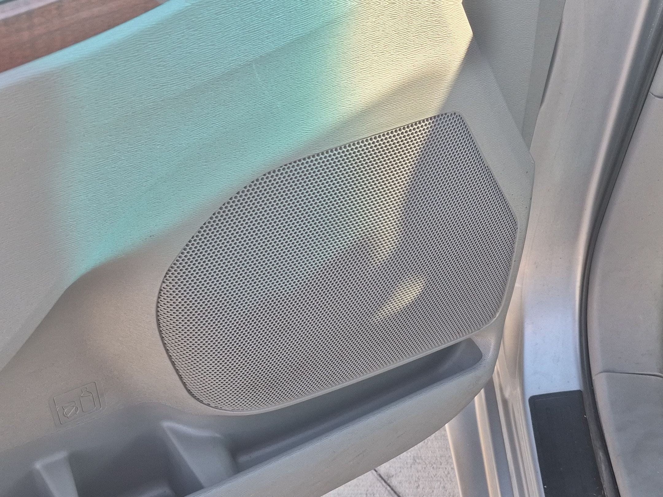 Used 2014 Toyota Sienna XLE FWD image 14