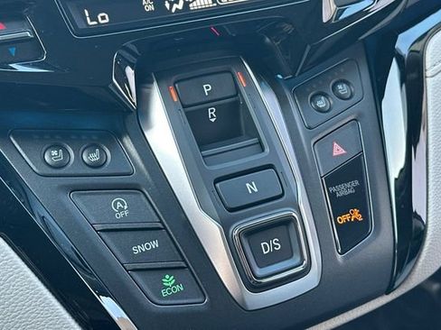 Used 2025 Honda Odyssey Elite image 22