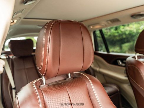 Used 2023 Mercedes-Benz Maybach GLS 600 4MATIC image 68