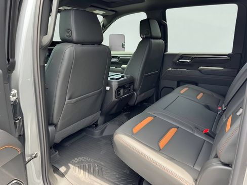 New 2026 GMC Sierra 2500 AT4 w/ AT4 Premium Plus Package AWD/4WD image 15