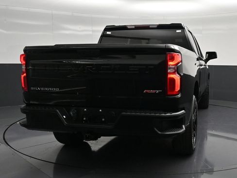 Used 2023 Chevrolet Silverado 1500 RST AWD/4WD image 2