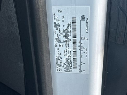 Used 2023 Ford Transit 350 XLT image 34