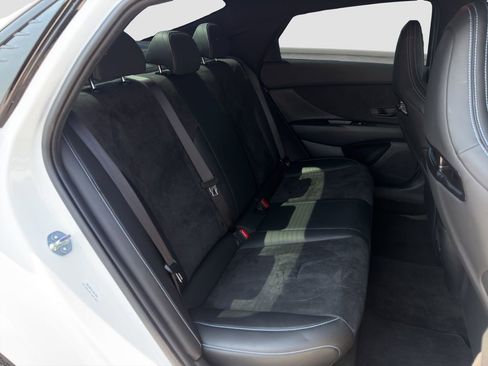 Used 2025 Hyundai Elantra N FWD image 19