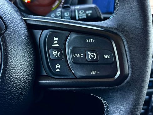 Used 2025 Jeep Wrangler Unlimited Sport S 4xe AWD/4WD image 22