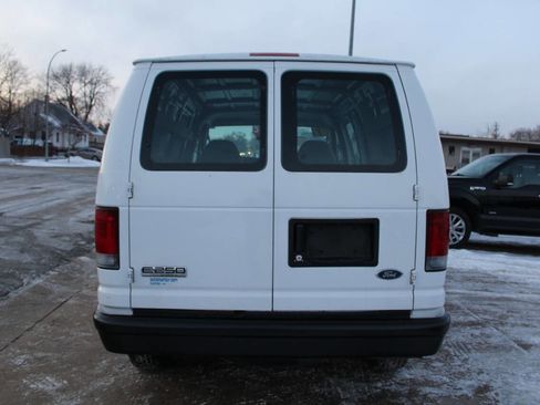 Used 2007 Ford E-250 and Econoline 250 image 4
