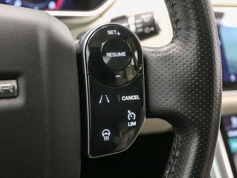 Used 2019 Land Rover Range Rover Sport HSE image 37