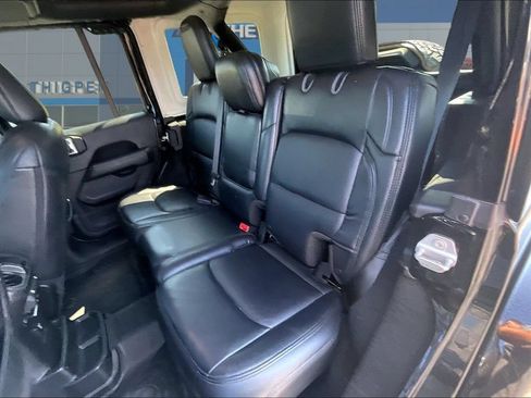 Used 2021 Jeep Wrangler Unlimited Sahara AWD/4WD image 22