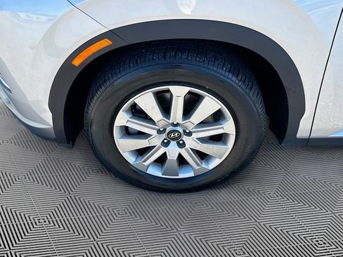 Used 2024 Hyundai Palisade SEL image 31