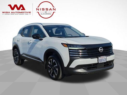 Certified 2026 Nissan Kicks SV w/ Cold Weather Package AWD/4WD image 3