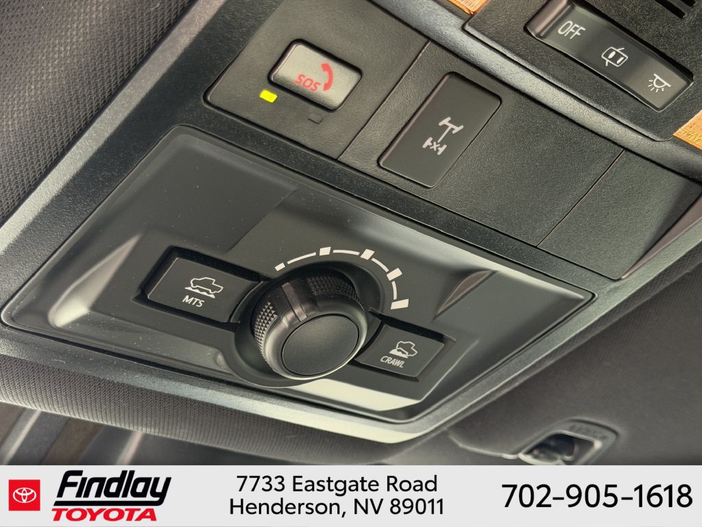 Certified 2023 Toyota Tacoma TRD Off-Road AWD/4WD image 30
