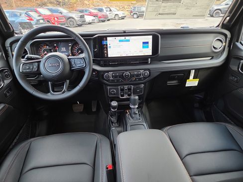 New 2025 Jeep Gladiator Sport image 11