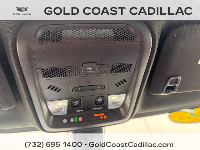 Used 2025 Cadillac XT5 Premium Luxury w/ Technology Package AWD/4WD image 28