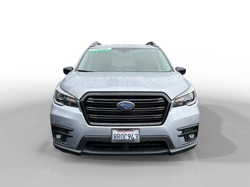 Used 2022 Subaru Ascent Onyx Edition image 8