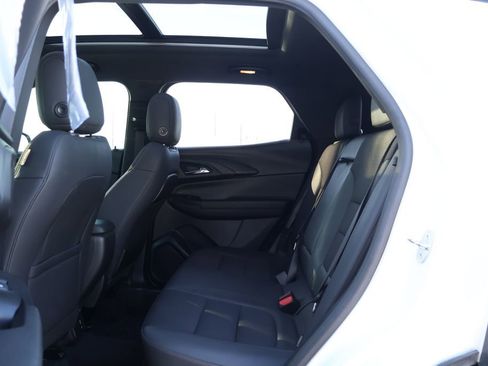 Certified 2023 Chevrolet TrailBlazer RS w/ Sun and Liftgate Package image 46