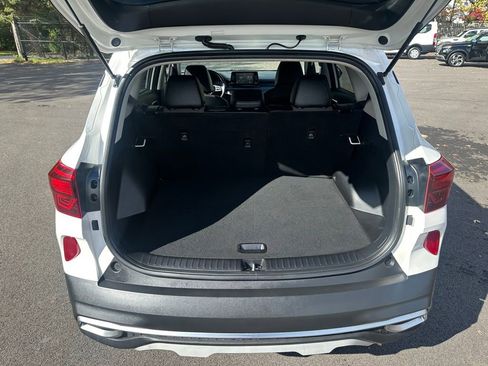 Used 2021 Kia Seltos S image 10