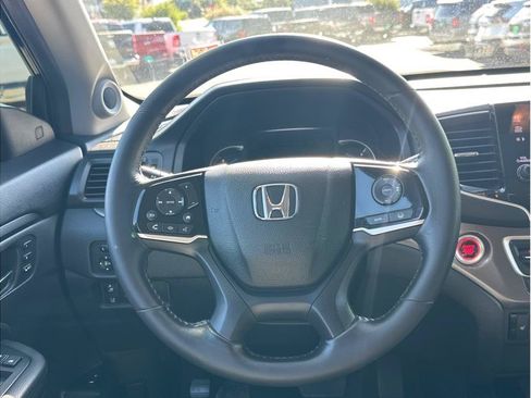Used 2022 Honda Pilot Special Edition image 16
