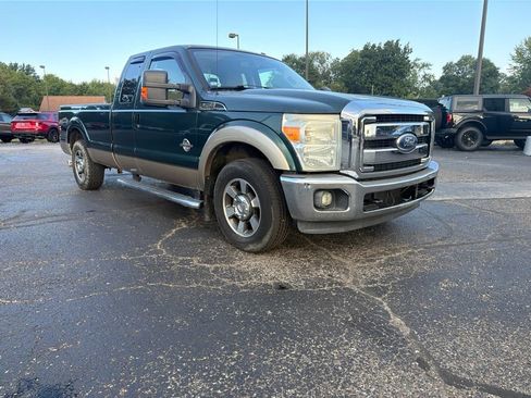 Used 2011 Ford F250 Lariat RWD image 8