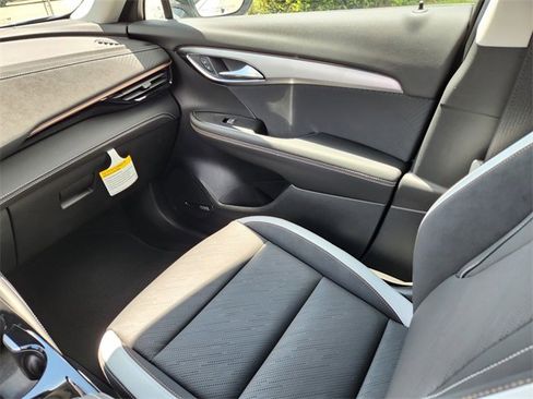 New 2025 Buick Envision Sport Touring image 14