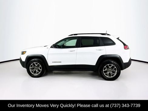 Used 2022 Jeep Cherokee Trailhawk w/ Sun, Sound & Nav Group AWD/4WD image 4