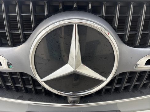 Used 2023 Mercedes-Benz GLC 300 4MATIC image 34