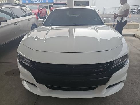 Used 2021 Dodge Charger SXT w/ Driver Convenience Group AWD/4WD image 2