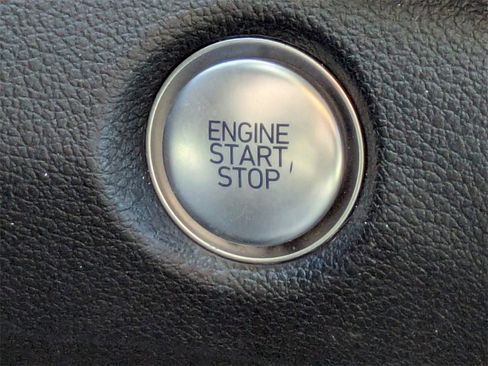 Used 2022 Hyundai Santa Fe SEL image 31