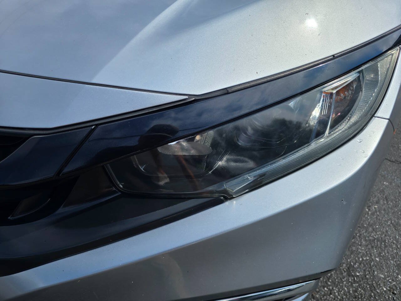 Used 2020 Honda Civic LX image 9