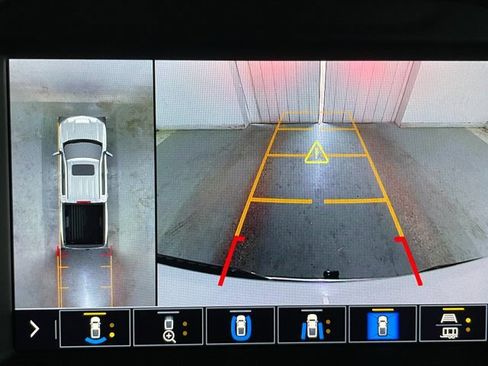 Used 2022 Chevrolet Silverado 1500 LTZ w/ LTZ Premium Texas Edition image 15